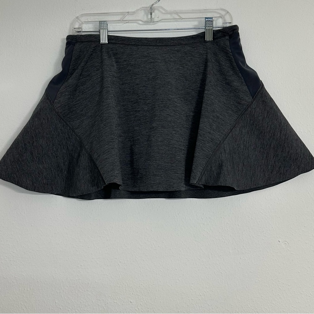Athleta Matchpoint Gray Flared Mini Skirt - Picture 7 of 13